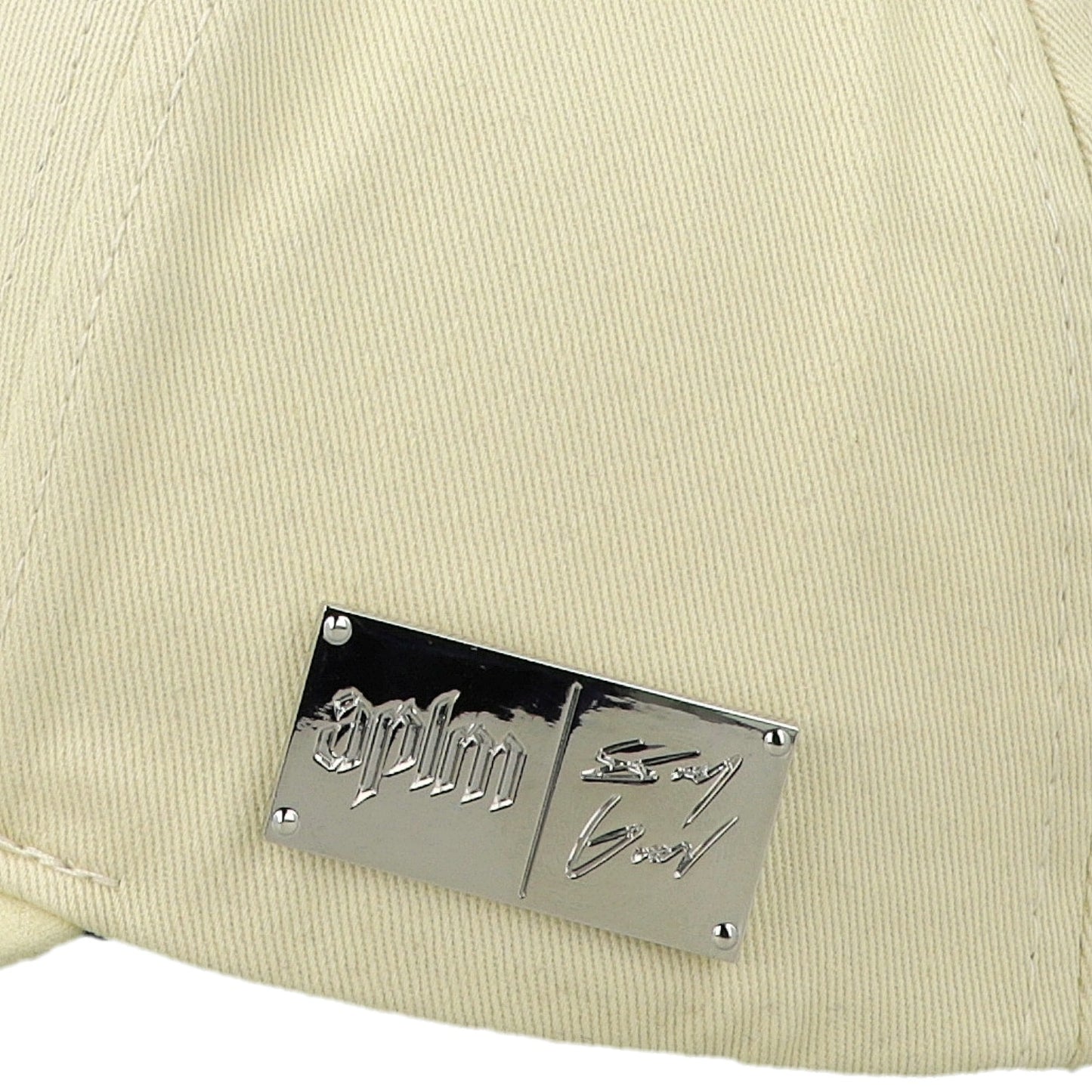 Gorra AP on Bling Almond