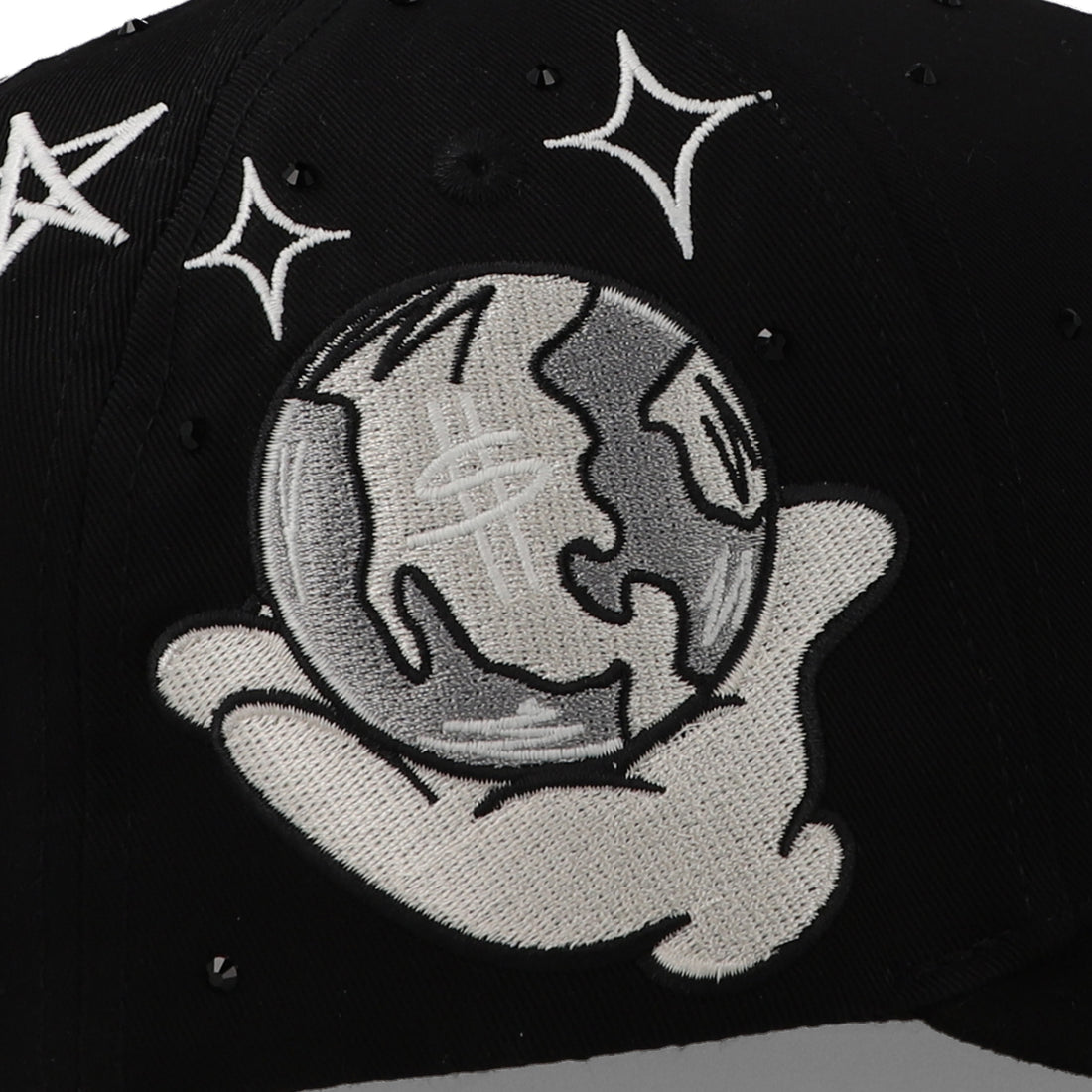 Gorra AP The World Is Mine
