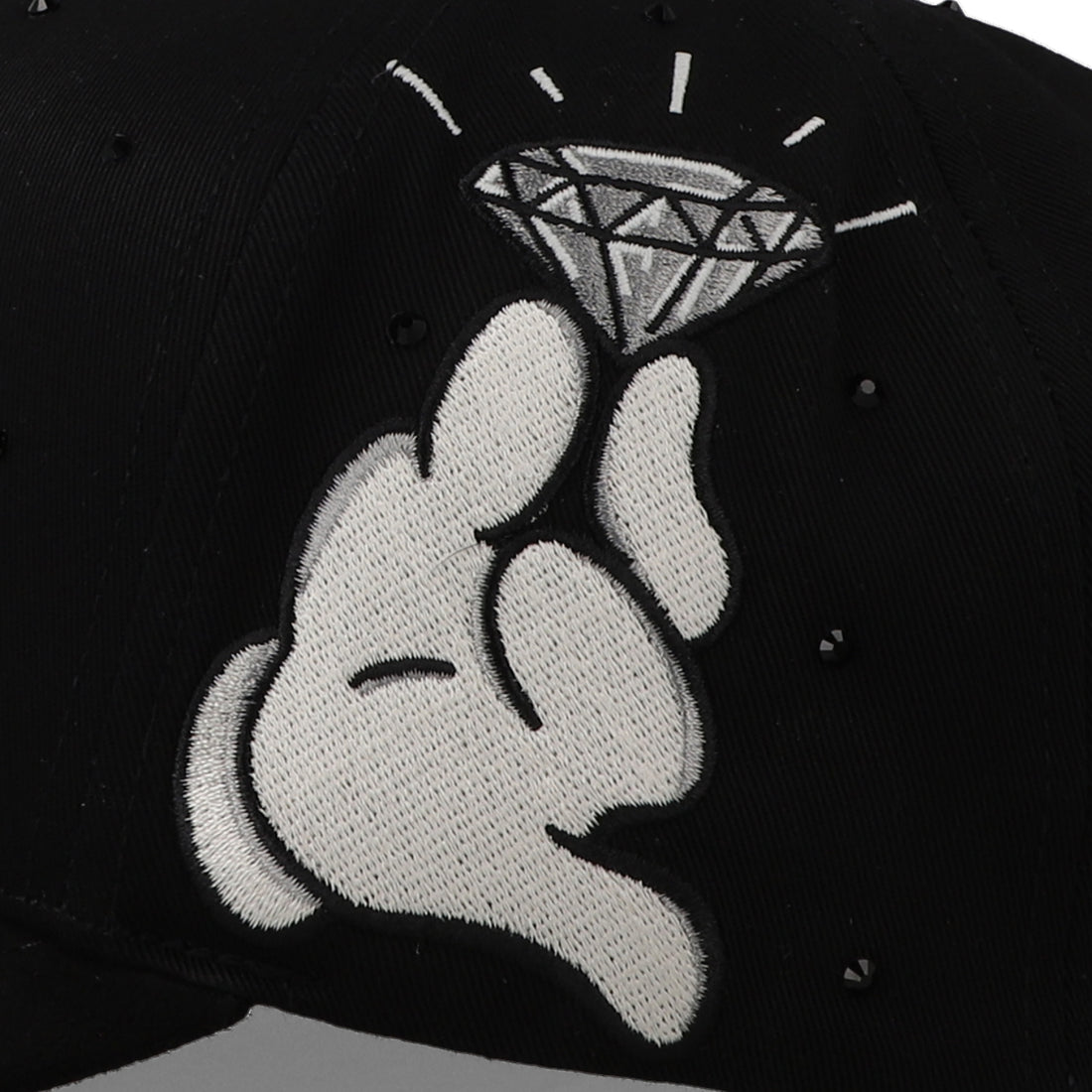 Gorra AP The World Is Mine