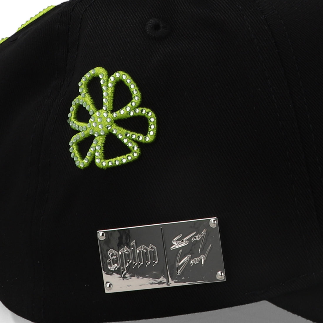 Gorra AP Flwrs Negro