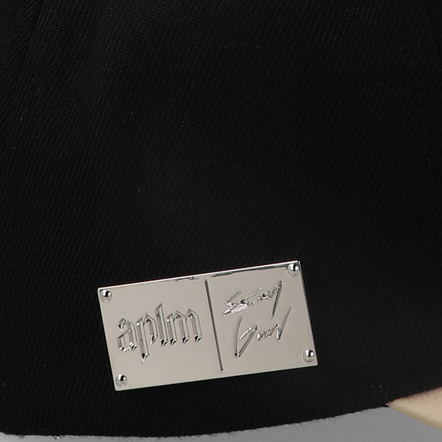 Gorra AP Made For Selected Negro/Beige