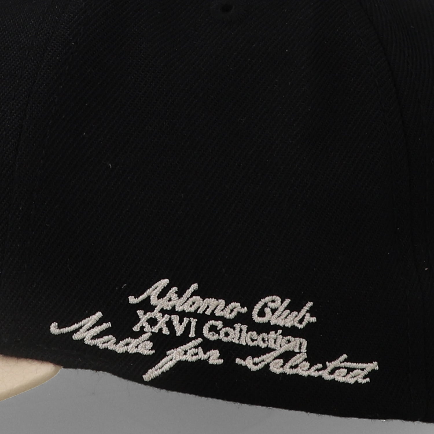 Gorra AP Made For Selected Negro/Beige